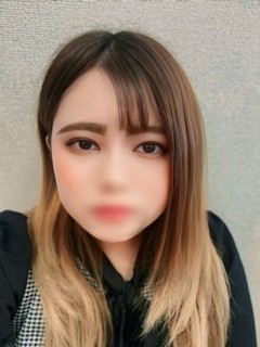 新人うい