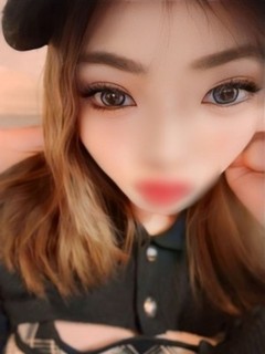 新人ゆあ