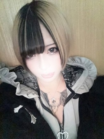 さゆりさんの写真1枚目