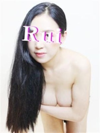 るいさんの写真3枚目