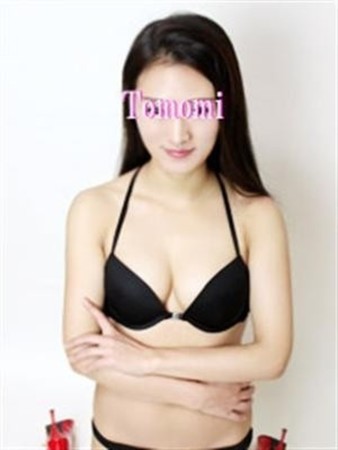 ともみさんの写真3枚目