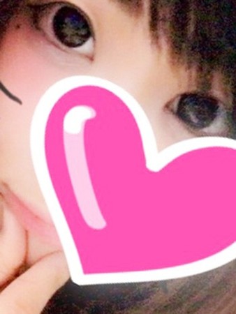 春名リカさんの写真3枚目