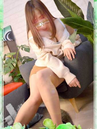 晶奈さんの写真1枚目