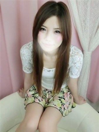 あきなさんの写真2枚目