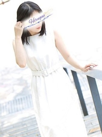 芽衣さんの写真2枚目