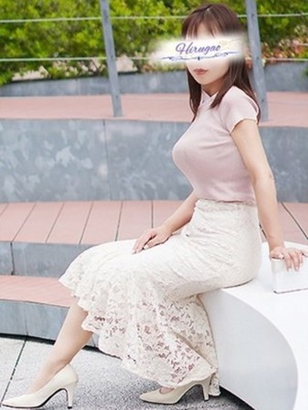 夏希さんの写真4枚目
