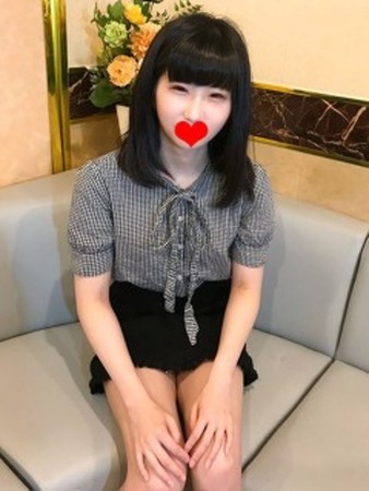 えみりさんの写真2枚目