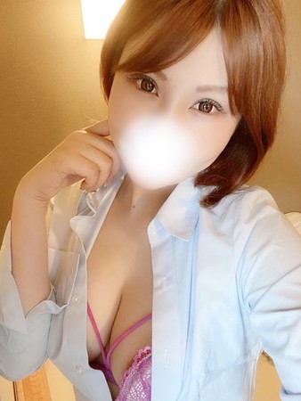 磯山　じゅりさんの写真2枚目