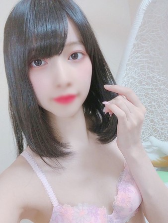 坂上　ゆりあさんの写真2枚目