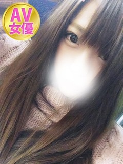 芽衣