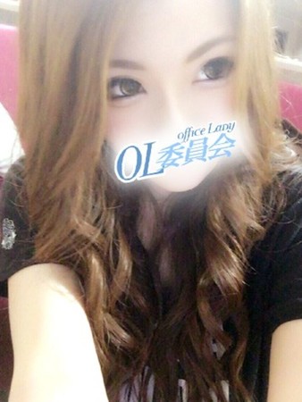 藤咲エレナさんの写真2枚目