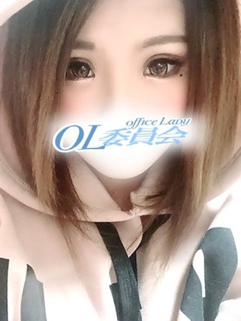 南あやかさんの写真1枚目