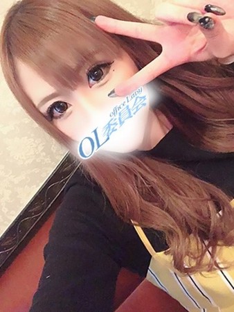 石原ゆみかさんの写真1枚目