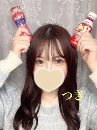 渚つき【OL委員会】さんの写真1枚目