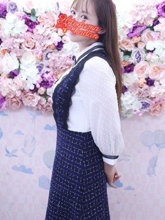 鈴りおなさんの写真2枚目