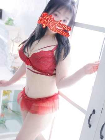 夏姫なつさんの写真1枚目