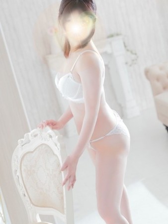 上田さりなさんの写真3枚目