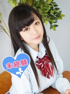 楠木まなか