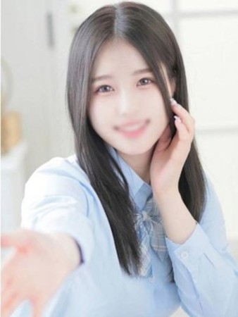 清水ましろさんの写真1枚目