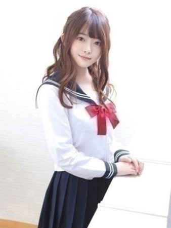 鹿野ゆりなさんの写真3枚目