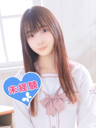 白桃さらさんの写真1枚目