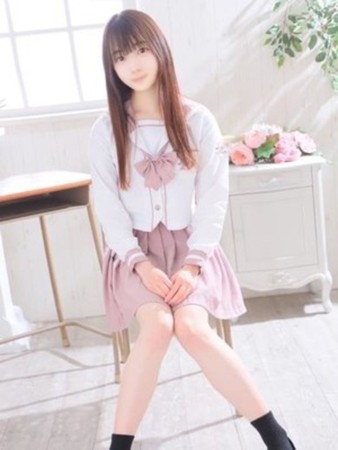 白桃さらさんの写真2枚目