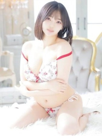 花咲ななさんの写真5枚目