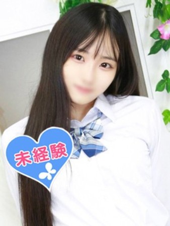 井川ゆきなさんの写真1枚目