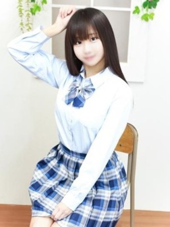 望花りるさんの写真2枚目