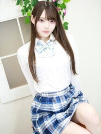 長岡あむさんの写真2枚目