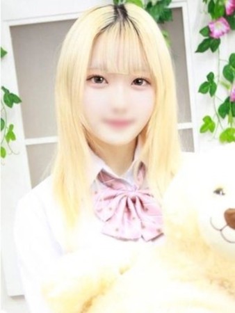 上原ニコルさんの写真1枚目