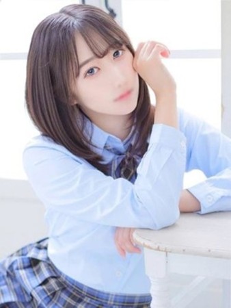 冬月まおさんの写真2枚目