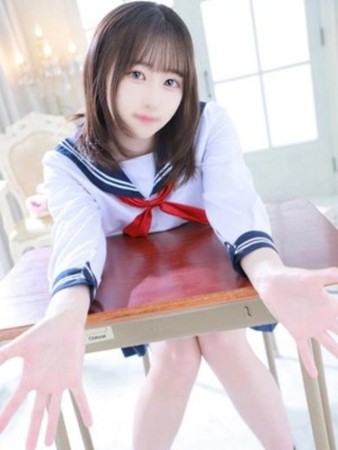 冬月まおさんの写真3枚目