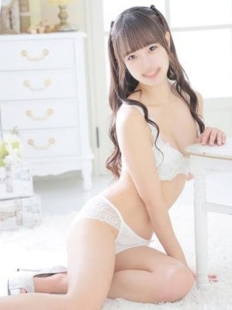 長谷川えみりさんの写真5枚目