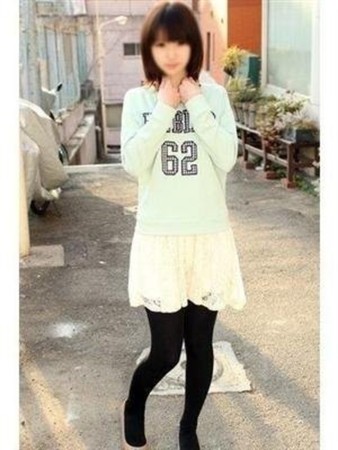 綾部えりこさんの写真1枚目