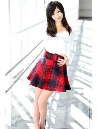 小川なみさんの写真2枚目