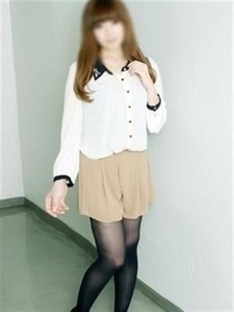 三沢みりさんの写真1枚目
