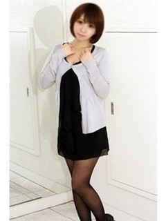 三宅しおり