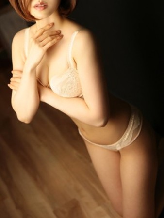 蒼井えまさんの写真3枚目