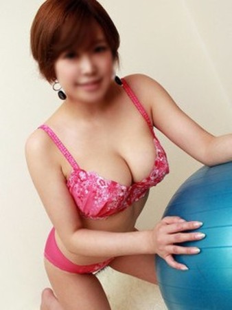 稲村ゆいさんの写真3枚目