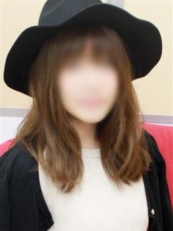 綾瀬りほさんの写真1枚目