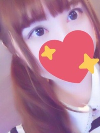 星宮ななせさんの写真1枚目