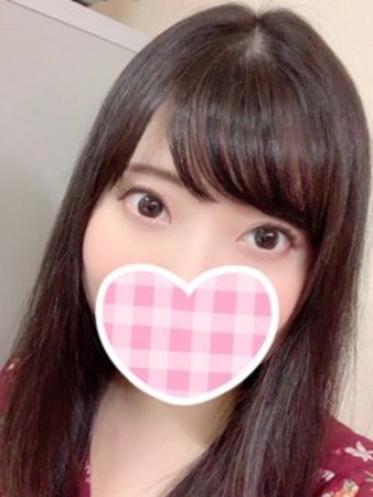 成宮のどかさんの写真1枚目