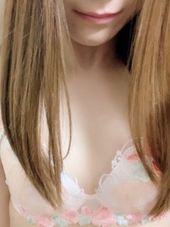 髙塚ゆうひ