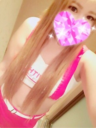 かえでさんの写真2枚目