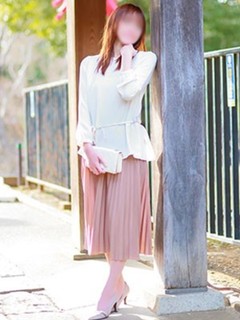 貴子