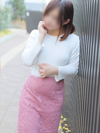 萌絵さんの写真3枚目