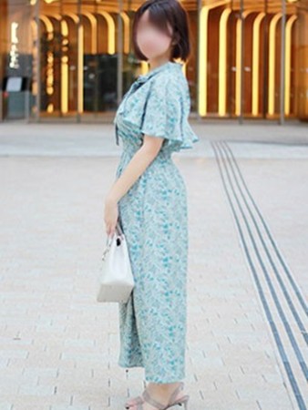 真奈さんの写真1枚目