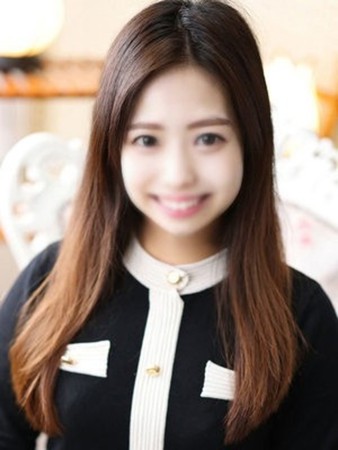 大谷ゆりえさんの写真1枚目