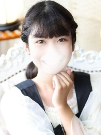 花村ゆいさんの写真1枚目